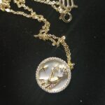 White Shell Necklace Silver Zodiac Sign photo review